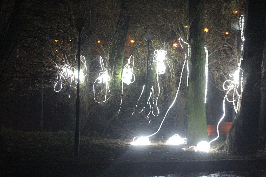 Montaż iluminacji świetlnych