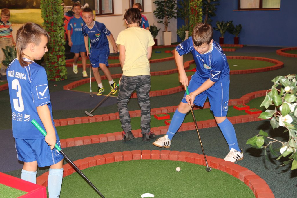 Najmłodsi piłkarze Miedzi w Play City