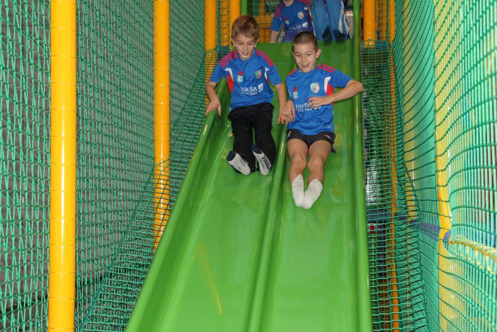 Najmłodsi piłkarze Miedzi w Play City