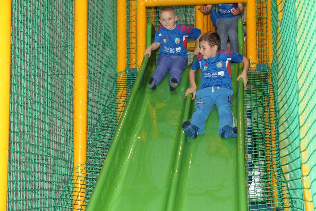 Najmłodsi piłkarze Miedzi w Play City