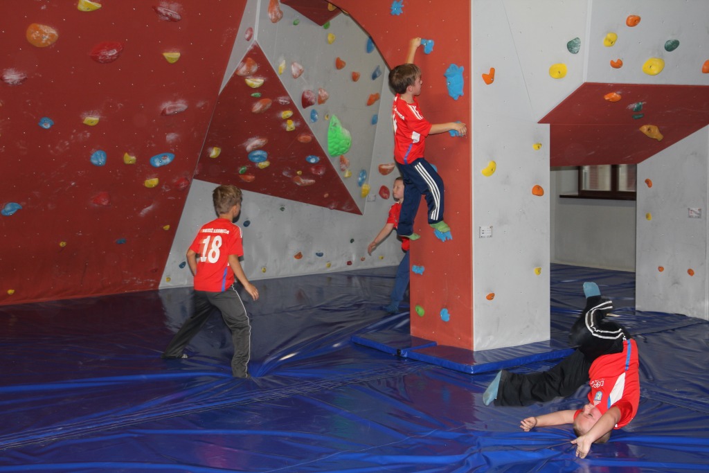 Najmłodsi piłkarze Miedzi w Play City