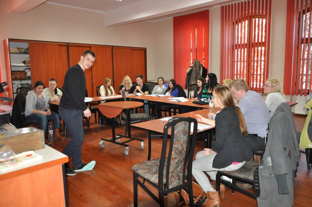 Pyszna kawa w „ekonomie”. Od teorii do praktyki