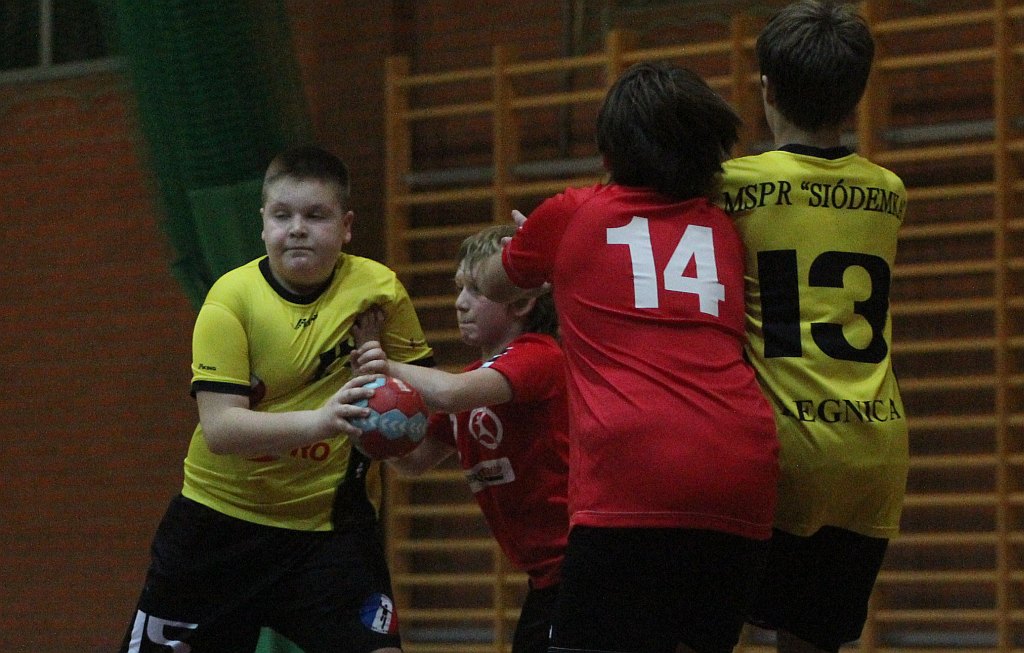 MSPR Siódemka Miedź - SPR BÓR 27:8
