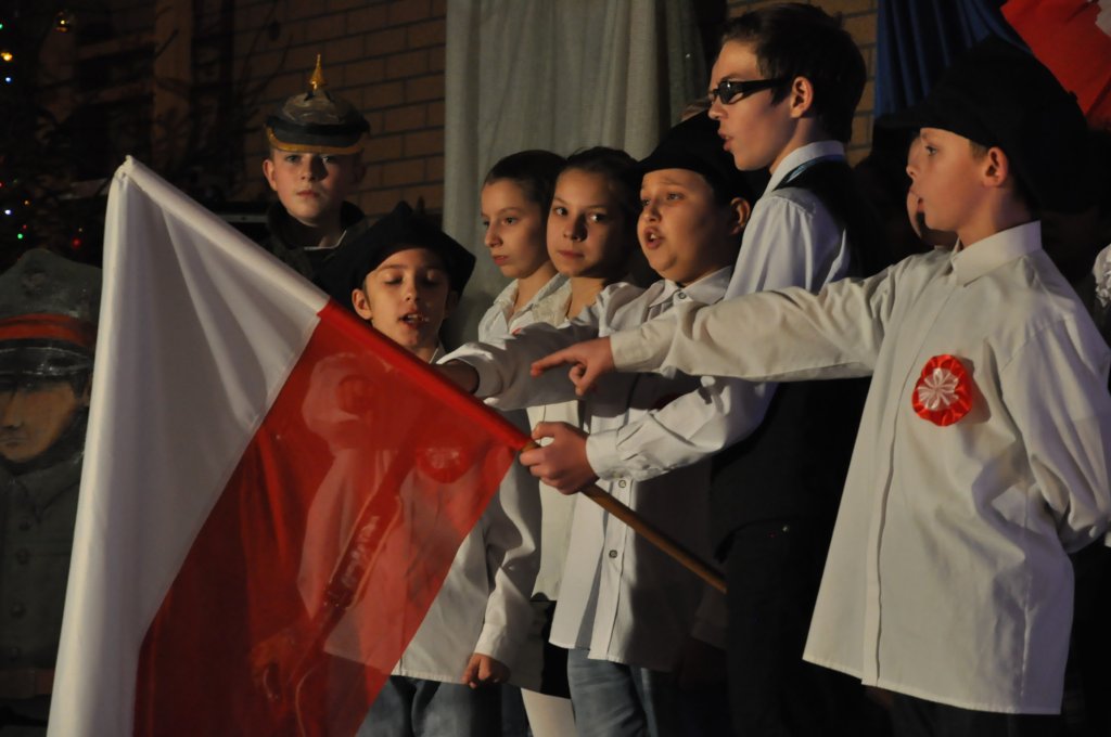Wieczornica upamiętniająca powstańców w SP nr 1