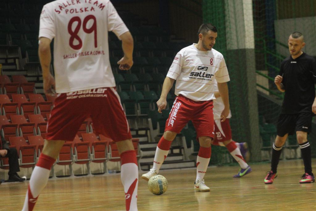 Turniej 20-lecie LLH - faza pucharowa cz.1