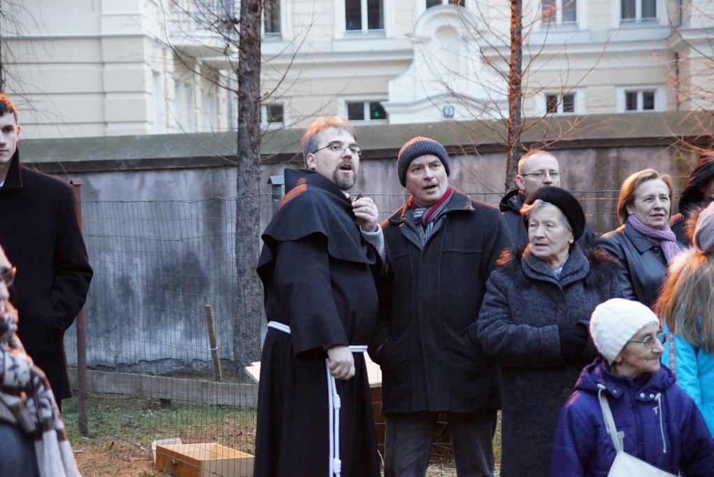 Żywa szopka u Franciszkanów