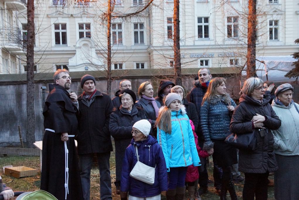 Żywa szopka u Franciszkanów