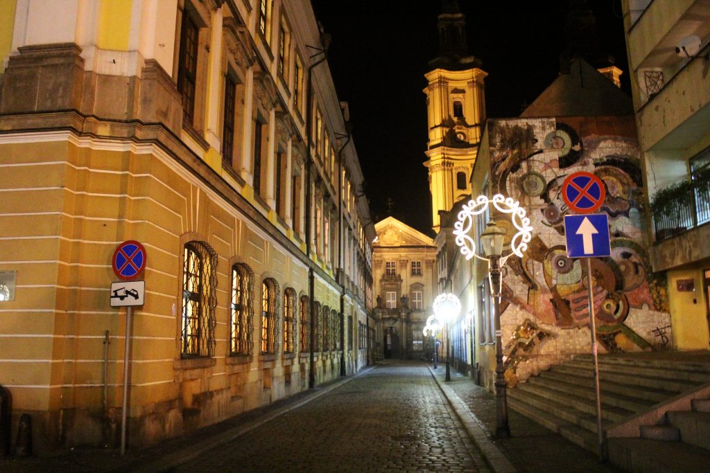 Akademia Rycerska nocą
