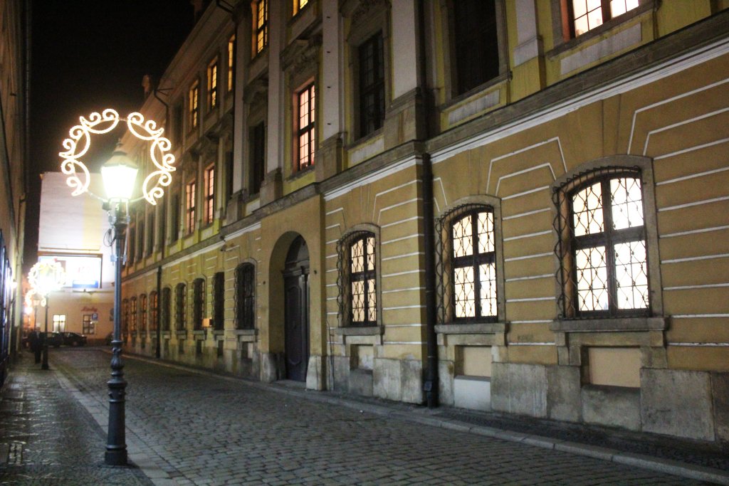 Akademia Rycerska nocą