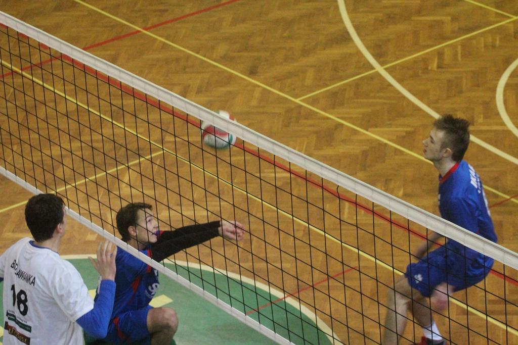 Ikar Legnica - Bielawianka Bielawa 3:0