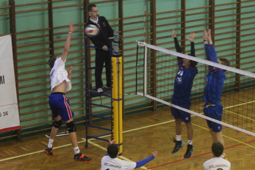 Ikar Legnica - Bielawianka Bielawa 3:0