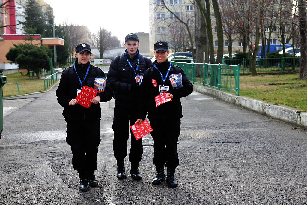WOŚP: Kwestuje blisko 400 wolontariuszy