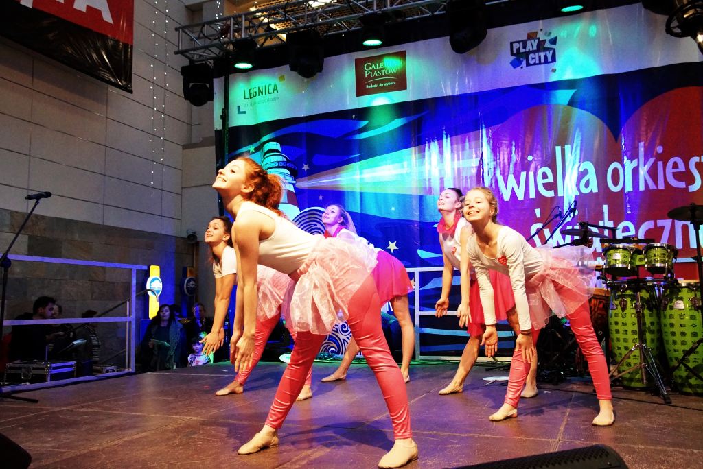 WOŚP: Wielkie granie w Galerii Piastów cz1