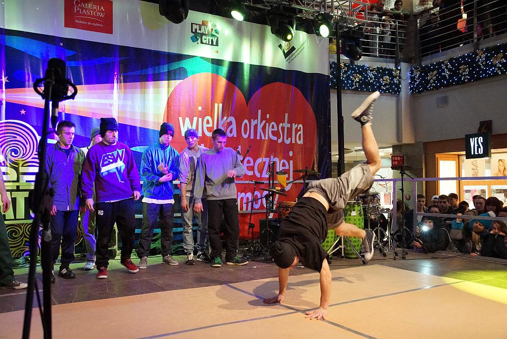 WOŚP: Wielkie granie w Galerii Piastów cz1