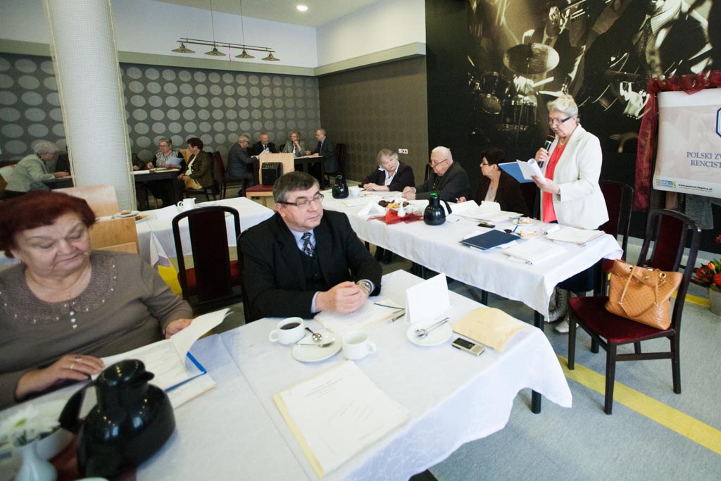 Emeryci wybrali szefową. Trzecia kadencja Ostolskiej