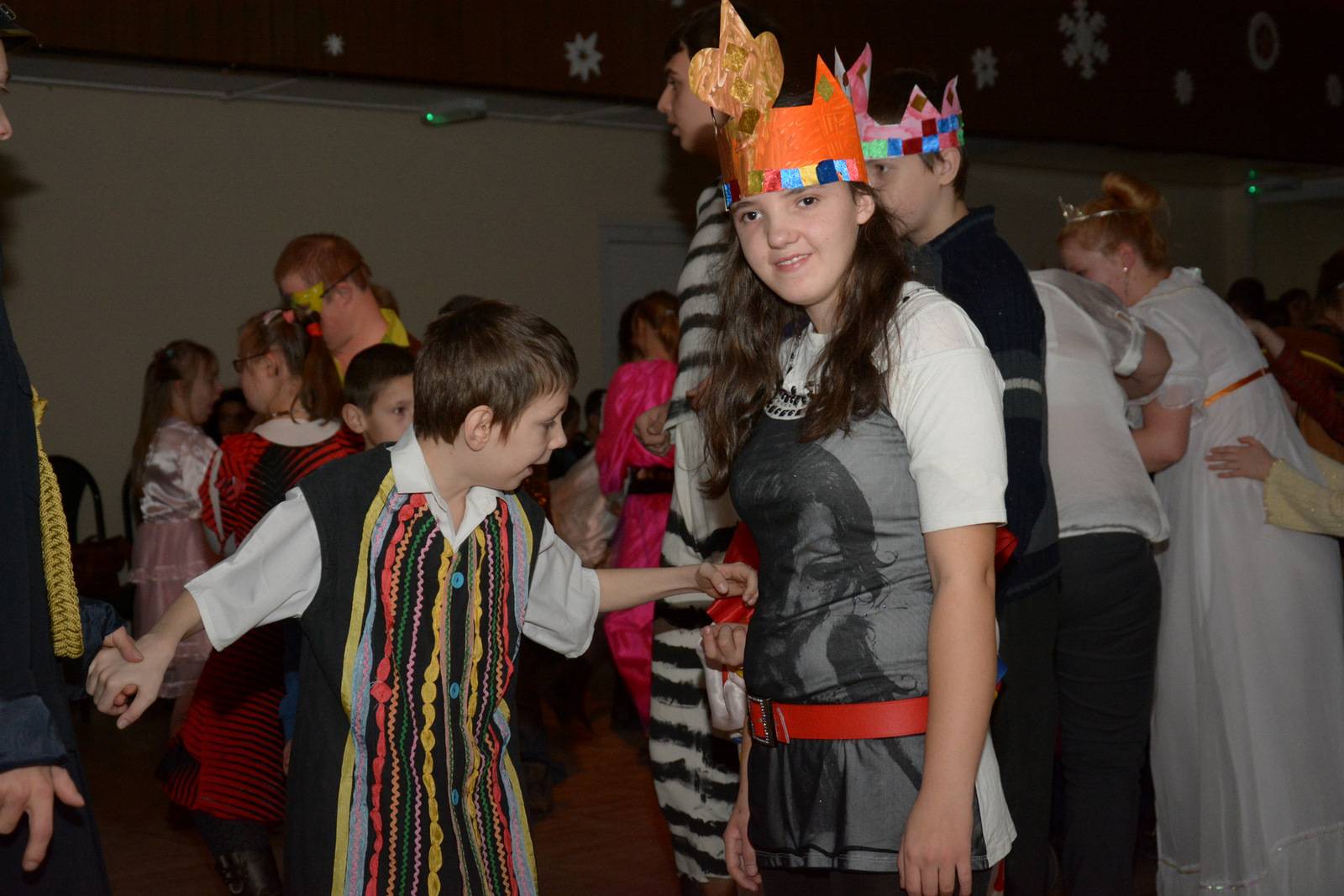 Bal karnawałowy na „prawdziwej” sali balowej