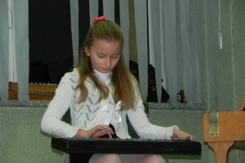  Szkolny przegląd kolęd granych i śpiewanych