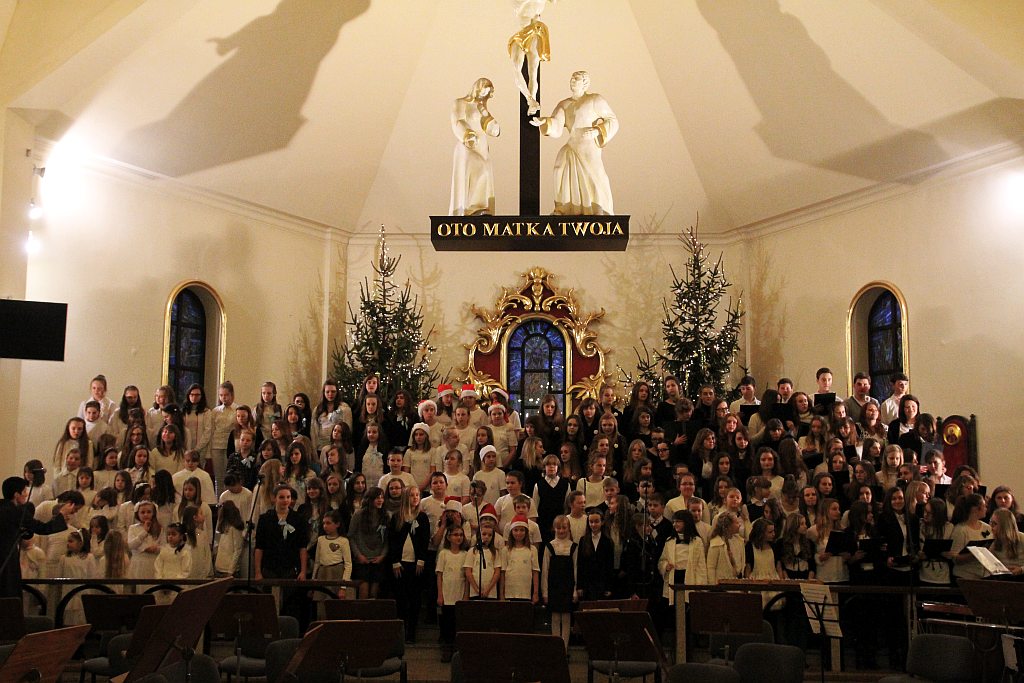 Kolędy i pastorałki na chóry i orkiestrę