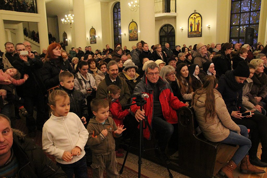 Kolędy i pastorałki na chóry i orkiestrę