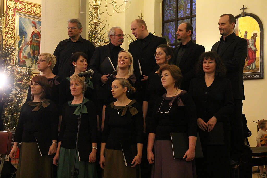 Kolędy i pastorałki na chóry i orkiestrę