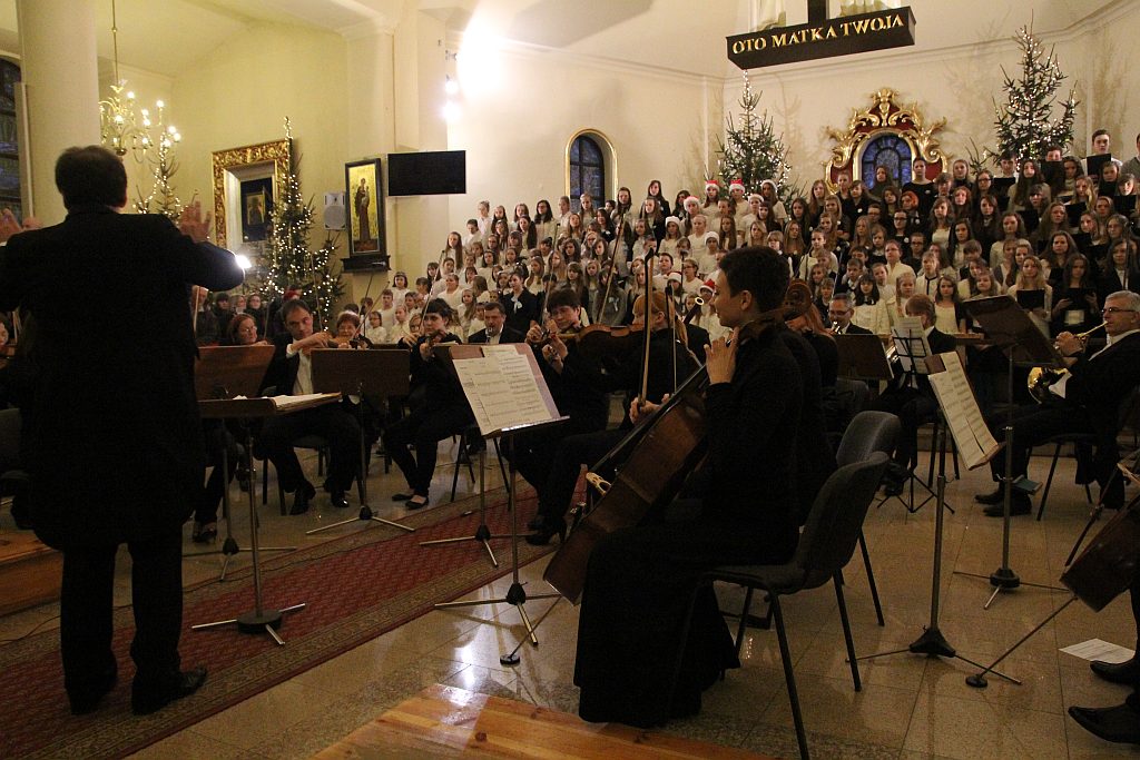 Kolędy i pastorałki na chóry i orkiestrę