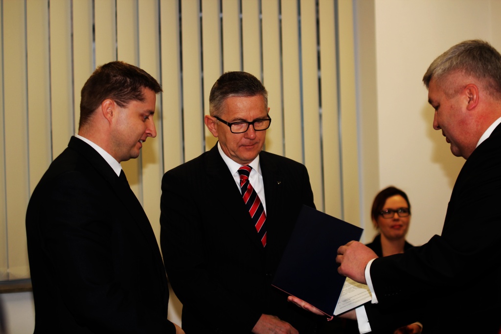 Nowe zezwolenia dla firm działajacych w LSSE
