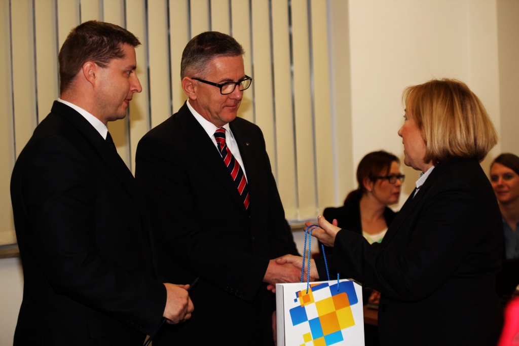 Nowe zezwolenia dla firm działajacych w LSSE