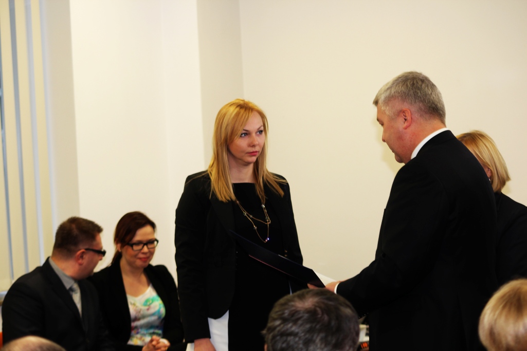 Nowe zezwolenia dla firm działajacych w LSSE