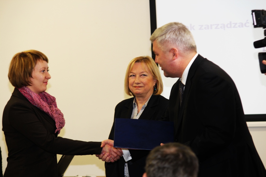 Nowe zezwolenia dla firm działajacych w LSSE