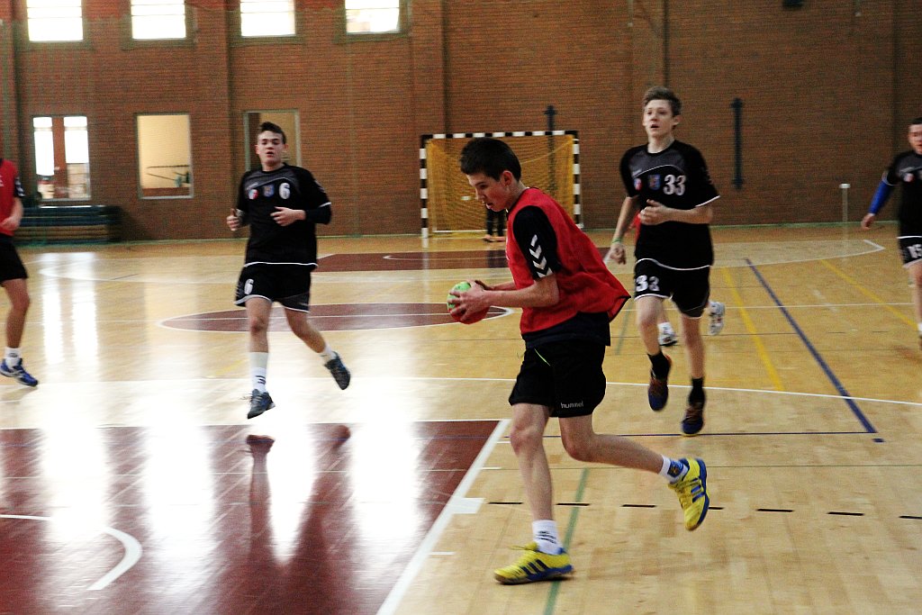 Siódemka Legnica - Dziewiątka Legnica 27:26
