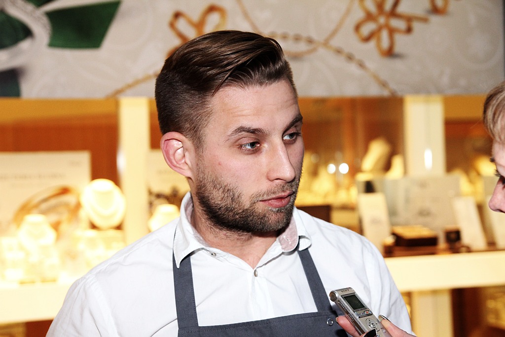 Mistrzowie Polski Latte Art serwowali legniczanom kawę