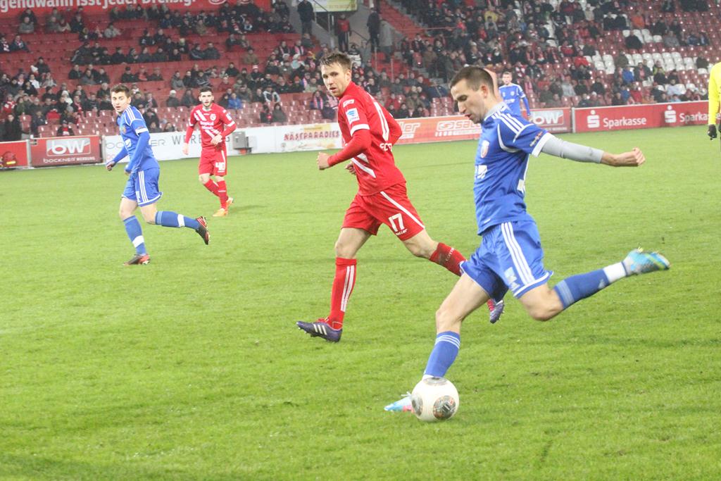 Miedź bez energii. Porażka w Cottbus!
