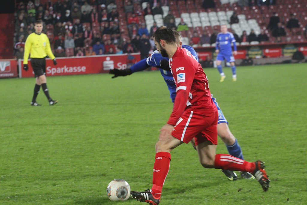 Miedź bez energii. Porażka w Cottbus!