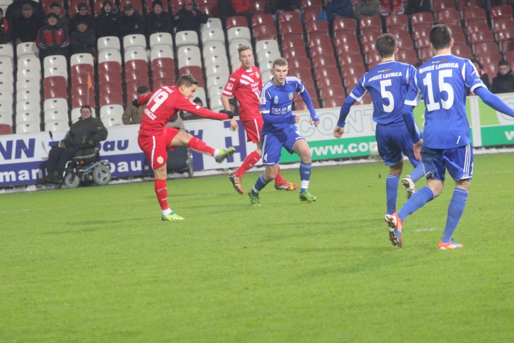 Miedź bez energii. Porażka w Cottbus!