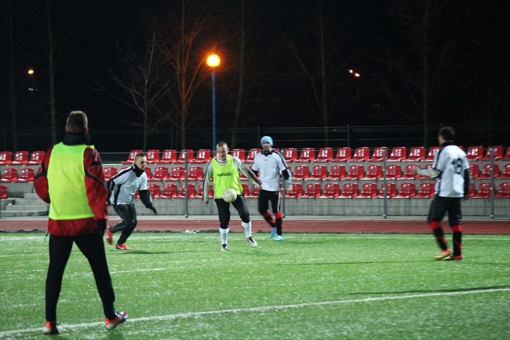 Sparing: Dąb - Czarni 3:6