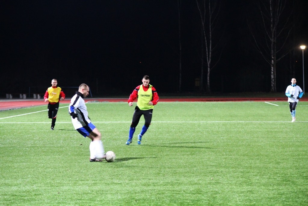 Sparing: Dąb - Czarni 3:6