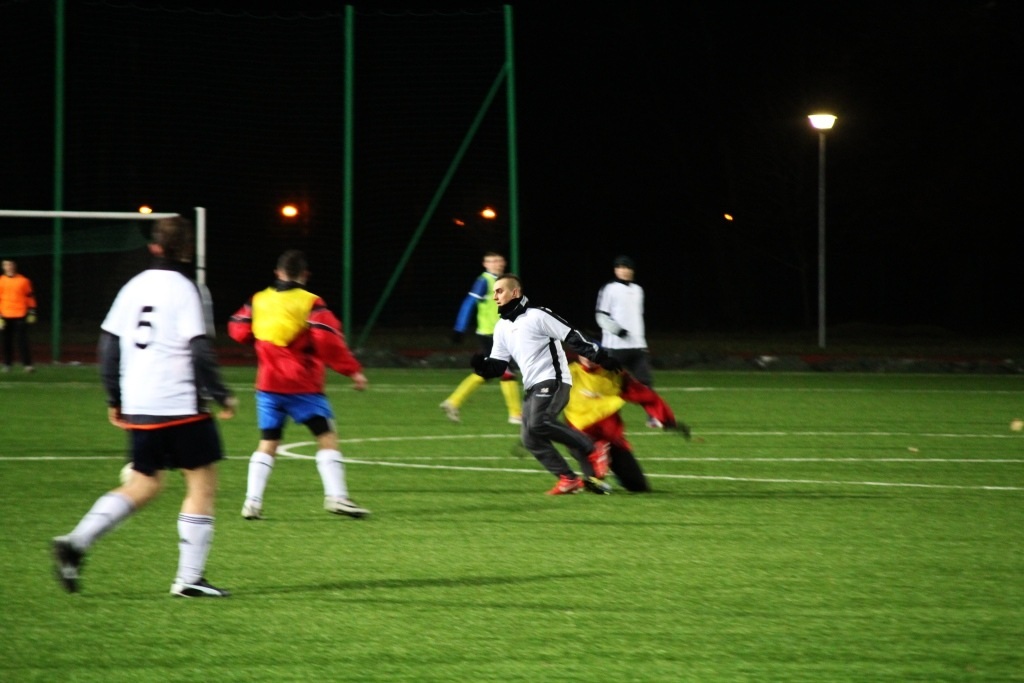 Sparing: Dąb - Czarni 3:6