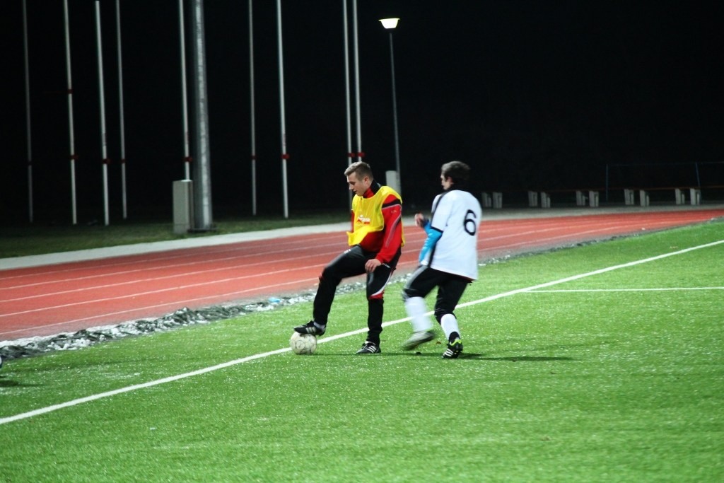 Sparing: Dąb - Czarni 3:6