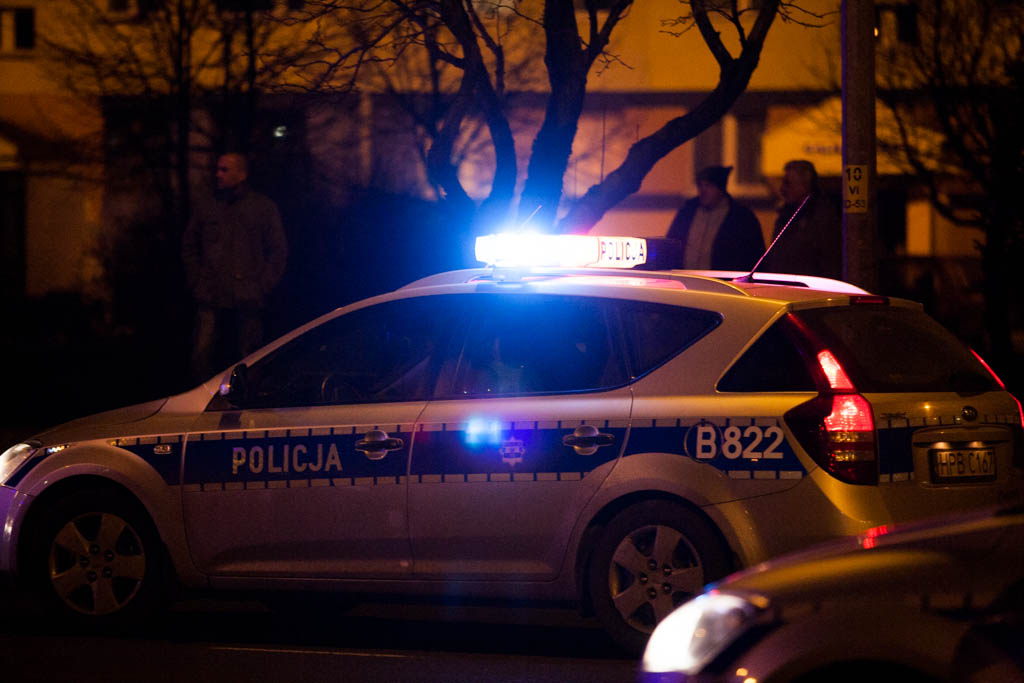 Kolizja na Piłsudskiego. Ruch odbywa się jednym pasem 
