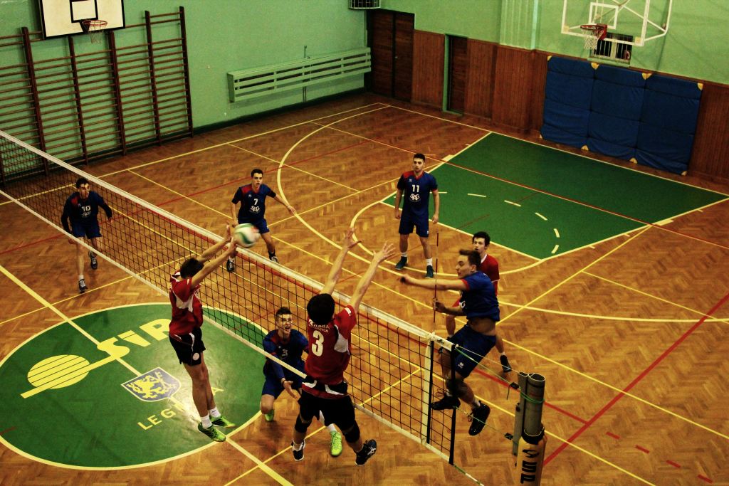 Kadeci Ikara ograli Juventur Wałbrzych