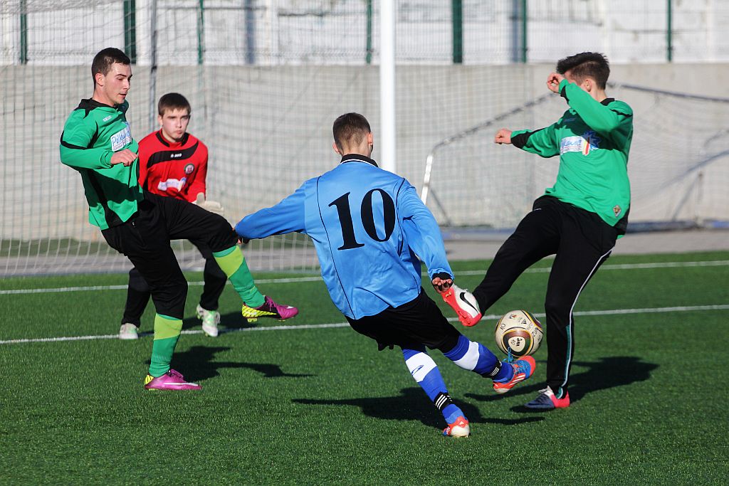 Sparing juniorzy: Konfeks - Górnik 3:2