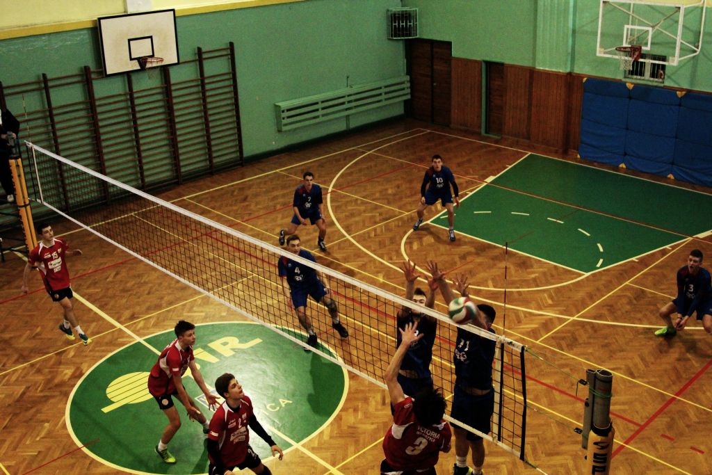 Kadeci Ikara ograli Juventur Wałbrzych