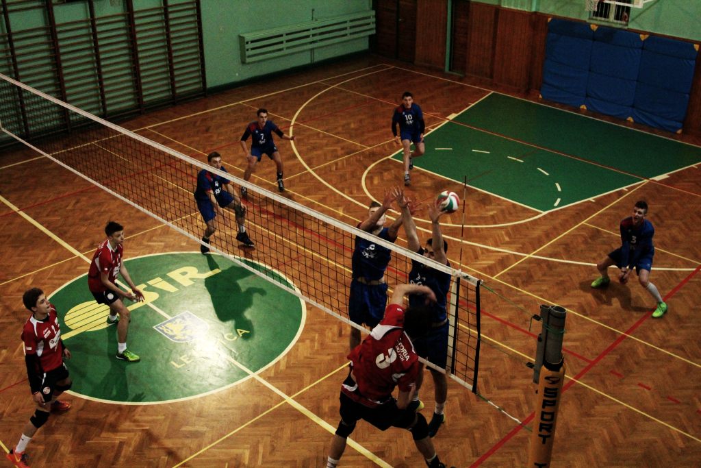 Kadeci Ikara ograli Juventur Wałbrzych