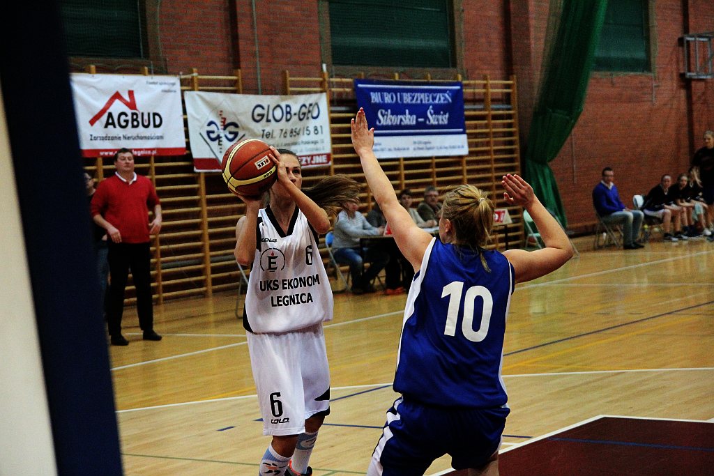 Koszykówka: Ekonom - Maximus 72:53