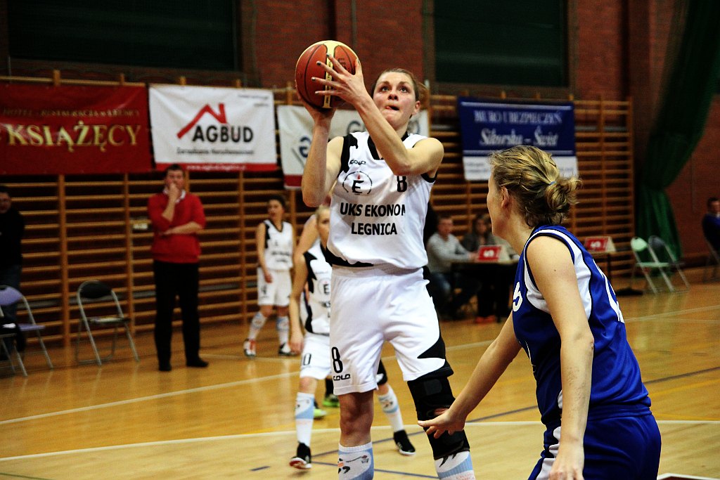 Koszykówka: Ekonom - Maximus 72:53