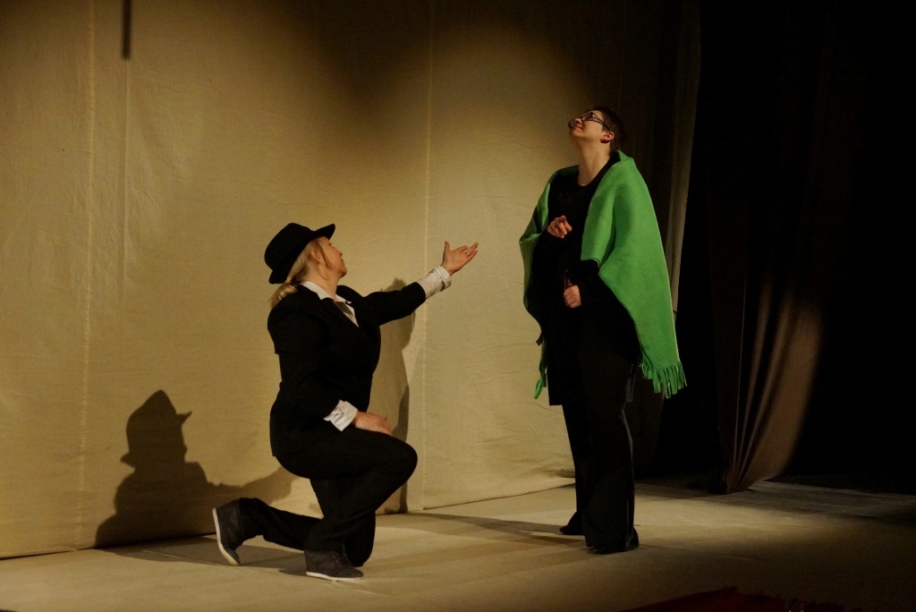 Nieskończoność Grupy Teatralnej „Bagażnik”