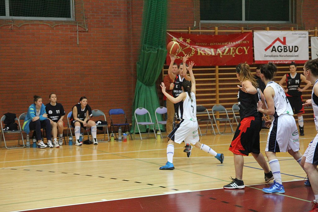 Ekonom Legnica - AZS PWSZ II Gorzów Wlkp. 49:101