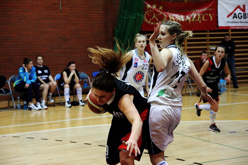 Ekonom Legnica - AZS PWSZ II Gorzów Wlkp. 49:101