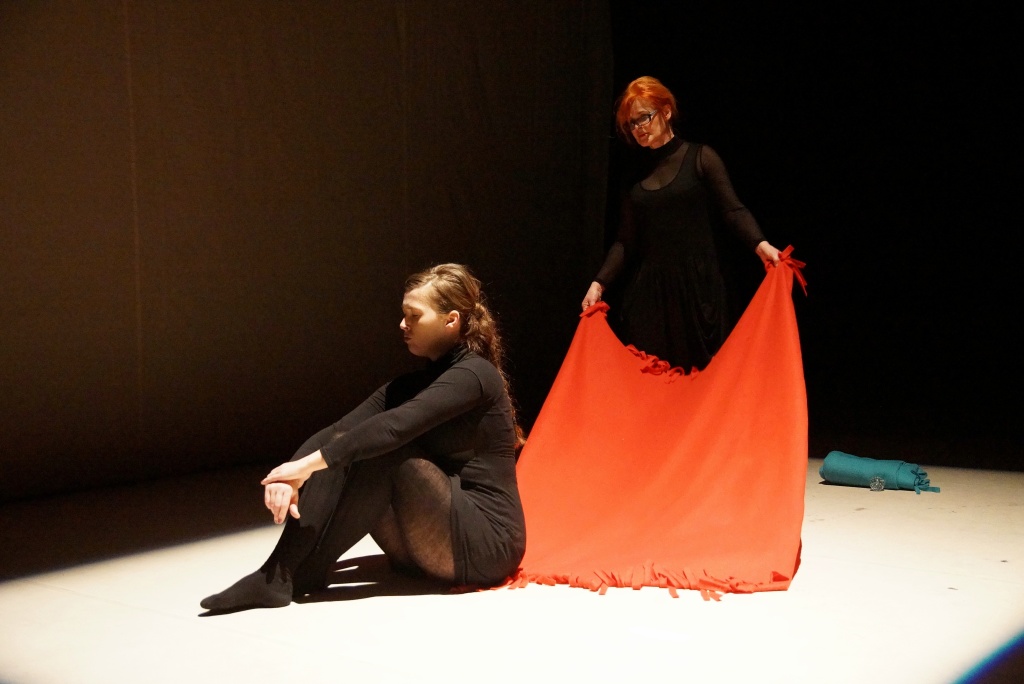 Nieskończoność Grupy Teatralnej „Bagażnik”