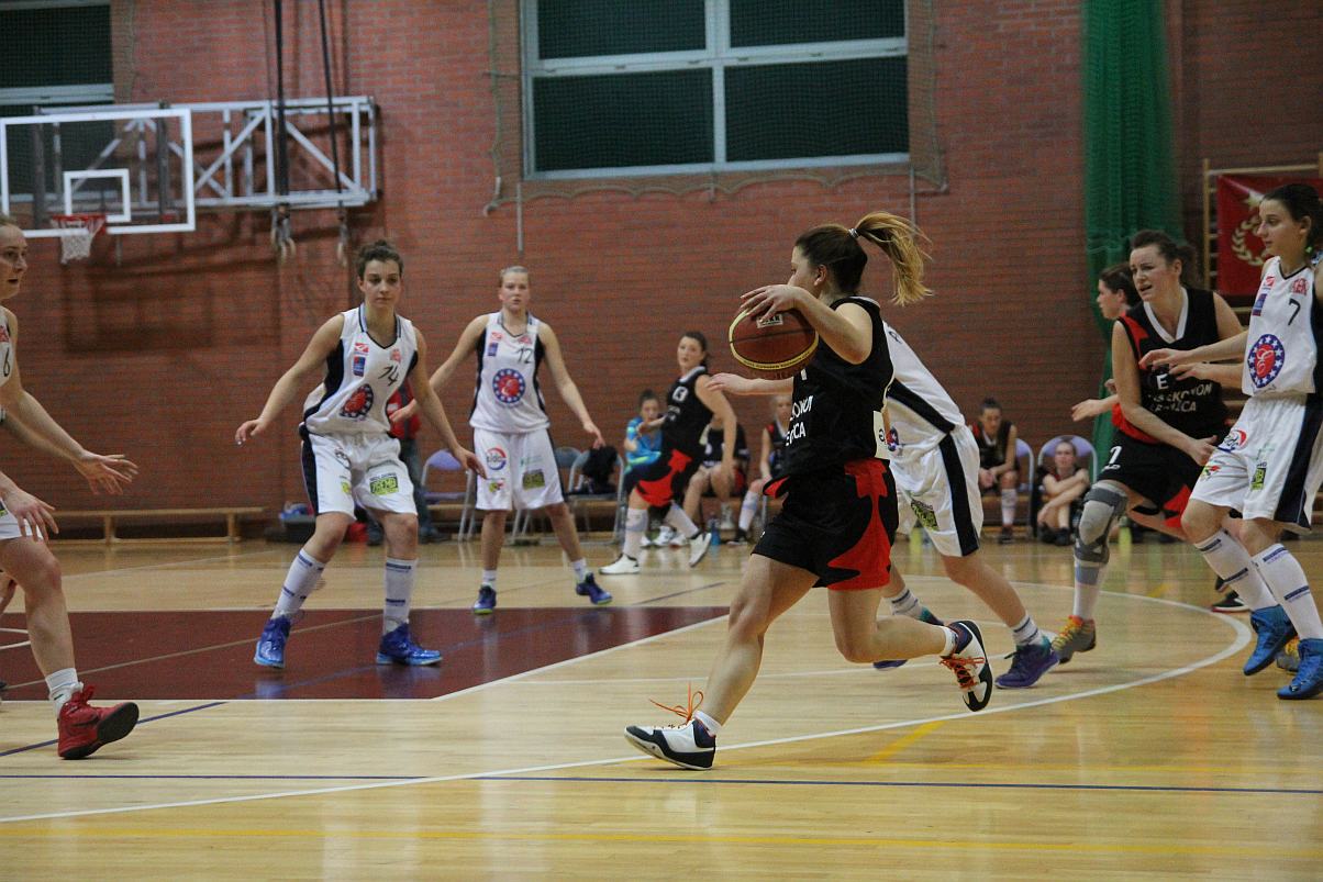 Ekonom Legnica - AZS PWSZ II Gorzów Wlkp. 49:101